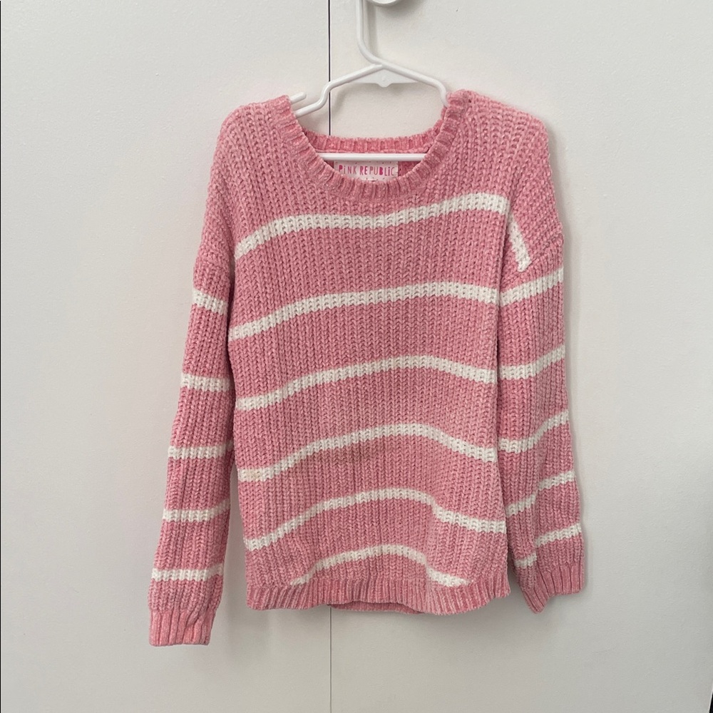 Girl Pink Sweaters (2 total)